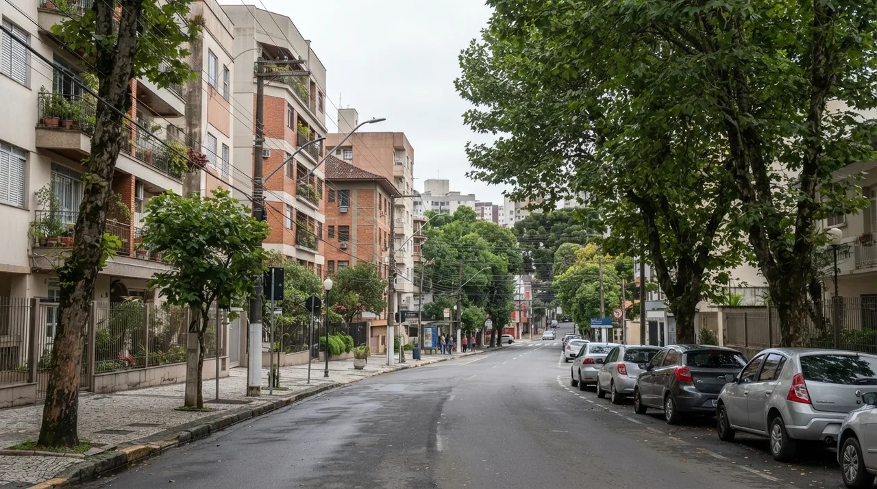 Rua residencial em Curitiba